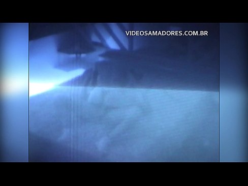 ❤️ U maritu filma a moglia chì scopa un vicinu è scopre chì hè un cornu Video cazzo à porn co.desixxxtube.ru