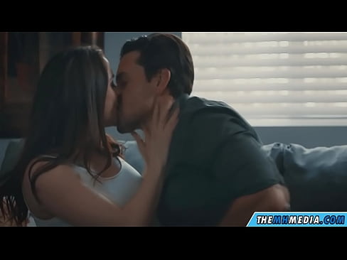 ❤️ Sessu romanticu cù una bona mamma tettona Video cazzo à porn co.desixxxtube.ru