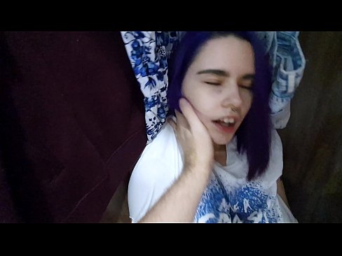 ❤️ Truvò a mo surella in l'armadiu è l'aiutò à cum Video cazzo à porn co.desixxxtube.ru